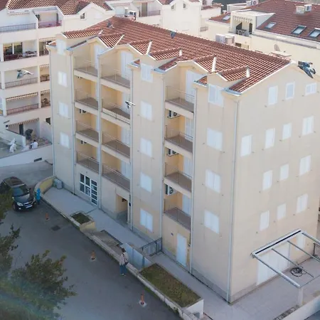 Spot Apartman *