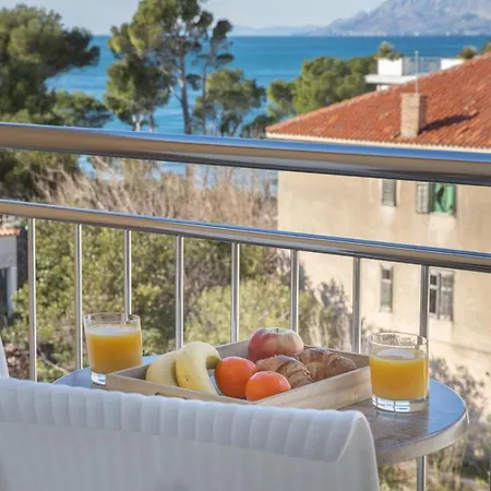 Апартаменты Spot Макарска